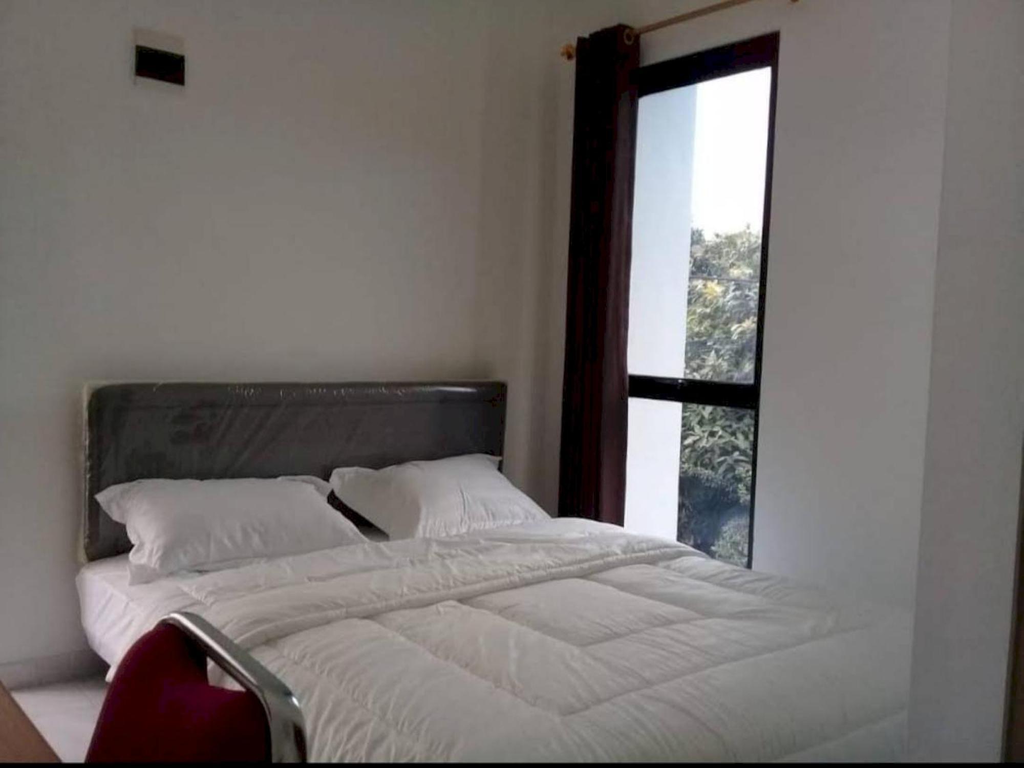 Oyo 94143 Mahagoni House Syariah Hotel Богор Екстериор снимка